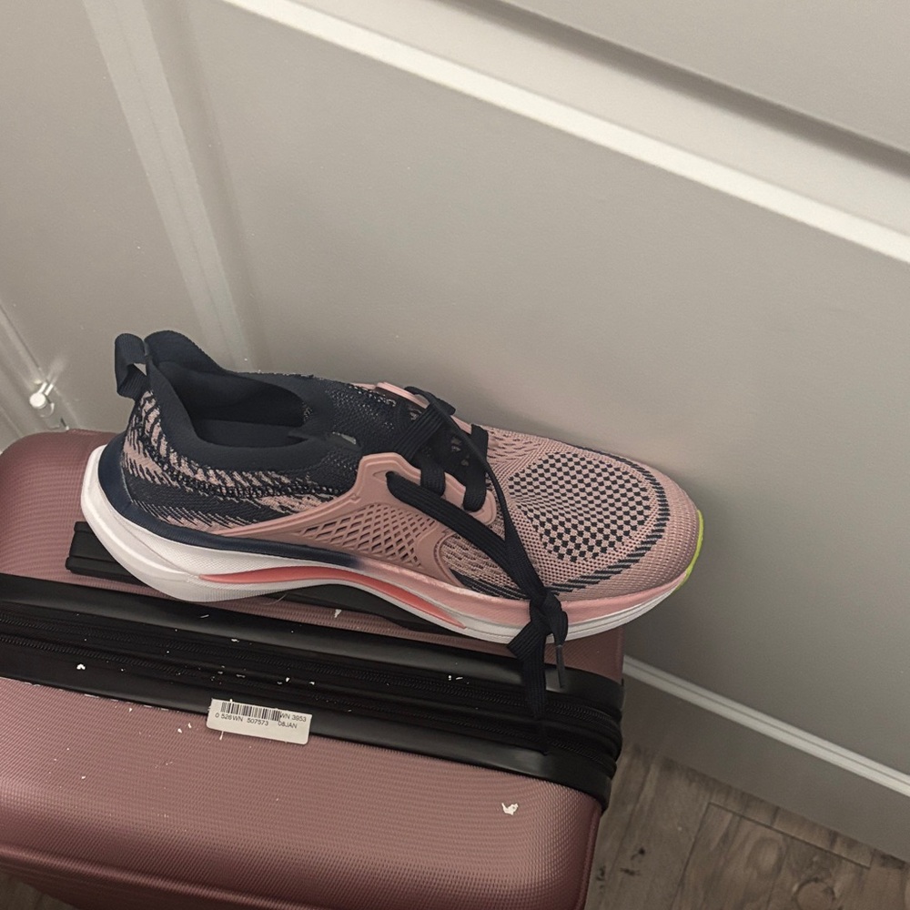 Women's Pink Knit Running Sneakers